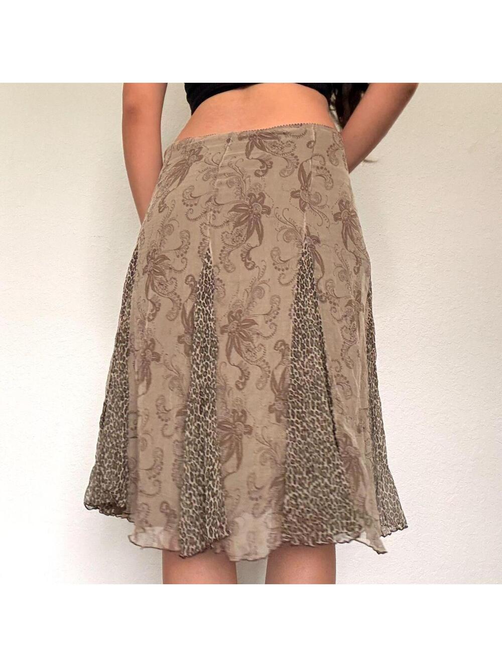 Brown silk midi skirt with floral and leopard mixed prints - Picture 3 of 8